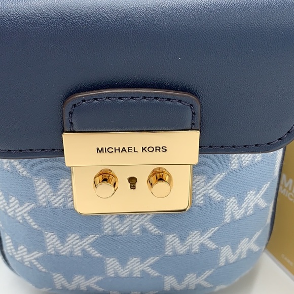 MICHAEL KORS SLOAN EDITOR SMALL NS  TOP ZIP FLAP PACKET PHONE XBODY NAVY MULTI - Picture 14 of 16